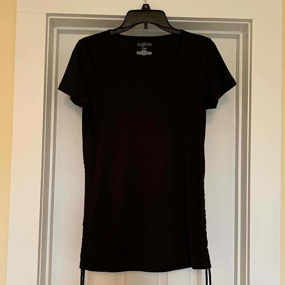 A:glow Maternity Short Sleeve Black Tee with Ruching Belly and Ties Size Small